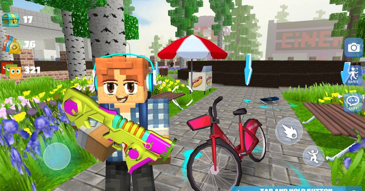 Gameplay School Party Craft dengan karakter memegang paintball gun di taman kota