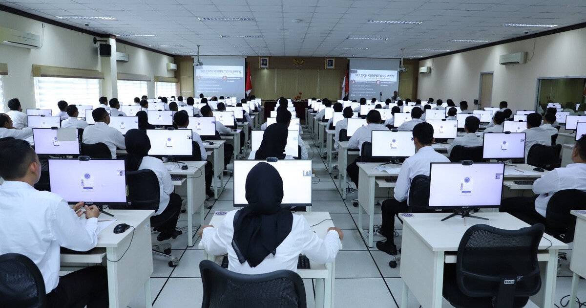 Suasana seleksi kompetensi PPPK di lingkup KemenPANRB (ilustrasi)