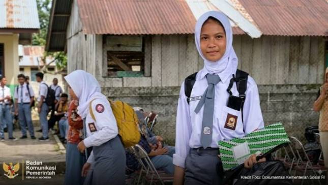 Sosok Ismi Ulfaida, Anak Buruh Tani dari  Sekolah Rakyat yang Lolos Calon Paskibraka Nasional 2026