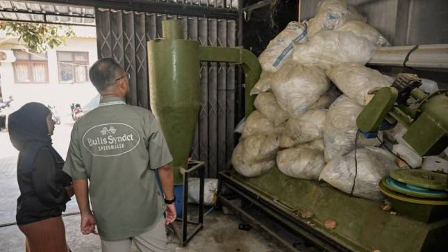 Pertamina Dukung Bank Sampah Putri Nyale, Jaga Kebersihan Kawasan Wisata Mandalika
