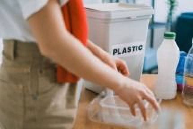 Mondelēz Indonesia Perluas Program Bijak Plastik Sejak Dini, Libatkan Anak Jadi Duta Peduli Lingkungan