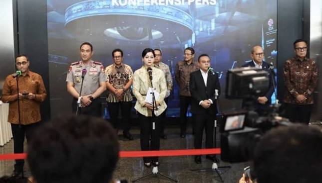 Reformasi Pasar Modal! OJK Sanksi 835 Pihak, Denda DSSA, BREN, CUAN Rp 2,1 Triliun