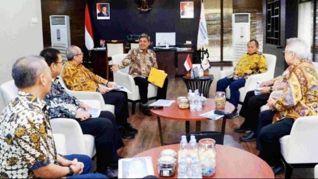 GAIKINDO Dukung Langkah Menperin Sarmuji Dorong Insentif Mobil Hybrid dan REEV