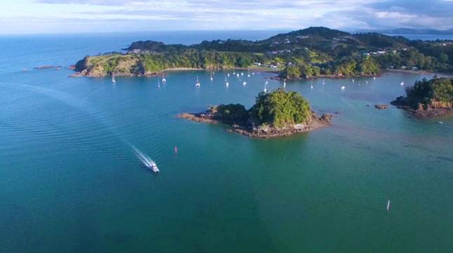 Mau Berlibur di Pulau Berisi Wanita Saja? Kamu Bisa Mengunjungi Pulau Ini
