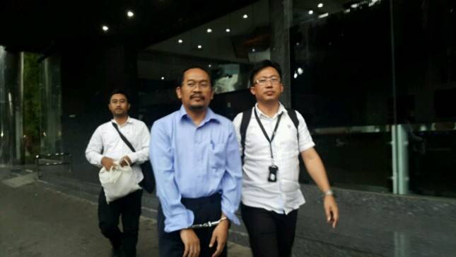 Enam Bulan Jadi DPO, Mantan VP PT Pertamina Menyerahkan Diri