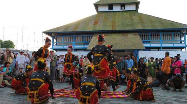 Bulan April , Ada Tiga Festival Menarik di Indonesia, Apa Saja Ya?