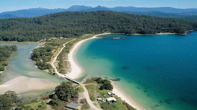 Taman Nasional Bali Barat Raih Terbaik se-Asia Pasifik 2018 di ITB Berlin