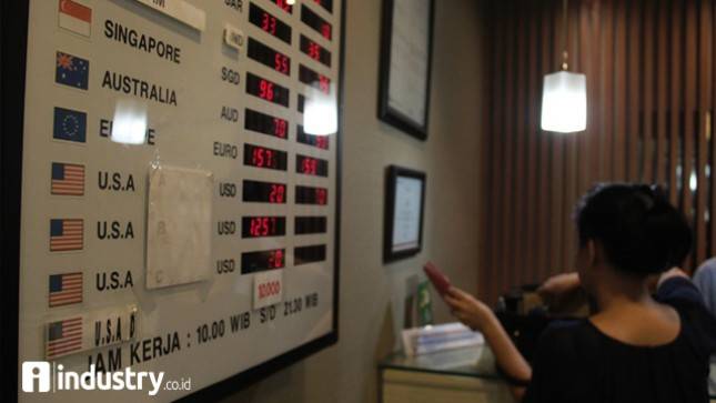 Rupiah Rabu Sore Melemah ke Posisi Rp 14.497