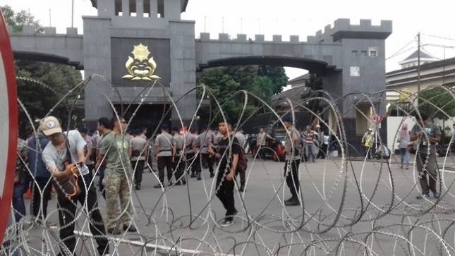 Enam Meninggal Akibat Bentrok di Mako Brimob Depok