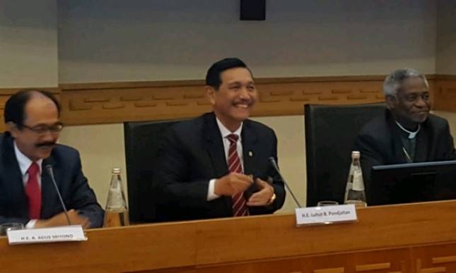 Menko Luhut Sebut Kelapa Sawit Masih Jadi Penyumbang Terbesar dari Sektor Pertanian