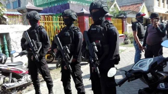 Densus 88 Selidiki Teror Bom Di Rumah Pimpinan KPK