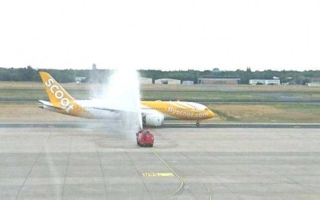 Scoot Terbang Perdana ke Berlin, Jerman