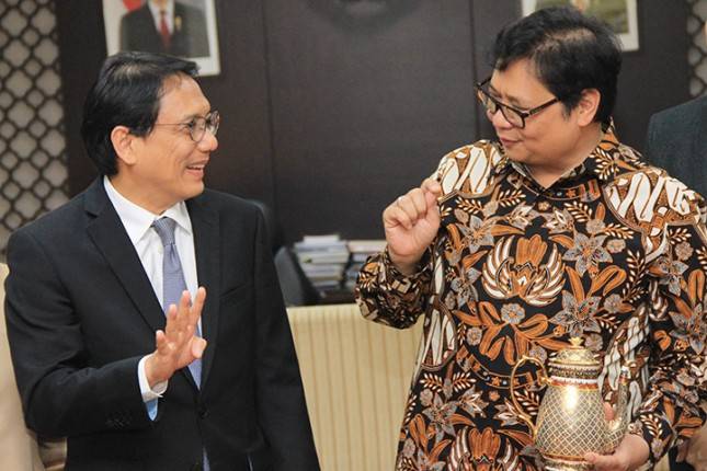 Menperin-Dubes Thailand Bahas Rencana Investasi Perusahaan e-Commerce Tahiland di Indonesia