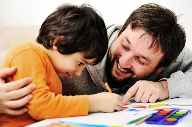 Lima Tips Mengisi Liburan Anak dengan Menulis