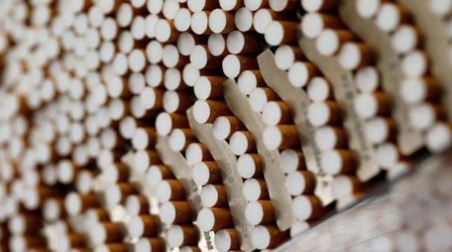 LSM akan Gugat Dua Industri Rokok