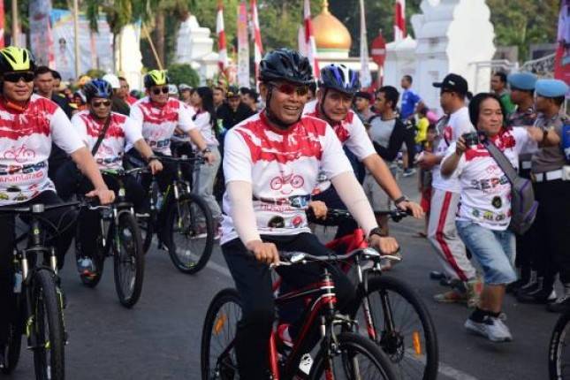  Wiranto, Olah Raga Sepeda adalah Simbol Kebersamaan dan Persatuan