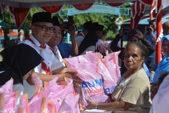 Semarakkan HUT RI, Mandiri dan PPA Gelar Aksi Sosial di Papua Barat