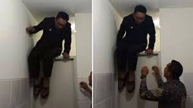 Gubernur Jabar Terjebak di Toilet Kota Bandung