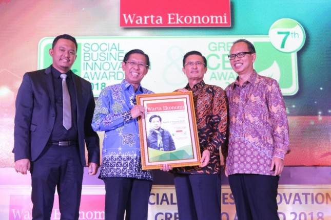 Warta Ekonomi Social Business Innovation and Green CEO Award 2018