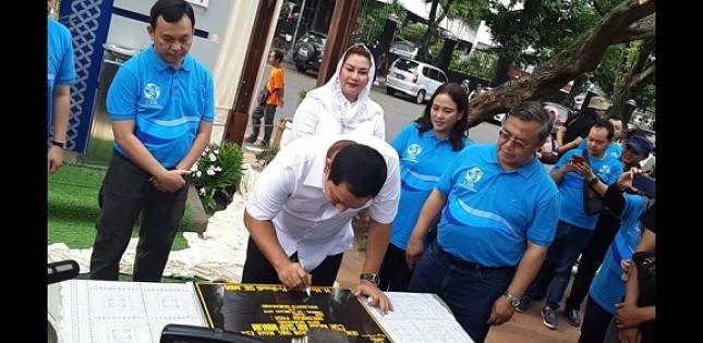 PP Properti Resmikan Kran Air Siap Minum bersama Walikota Semarang