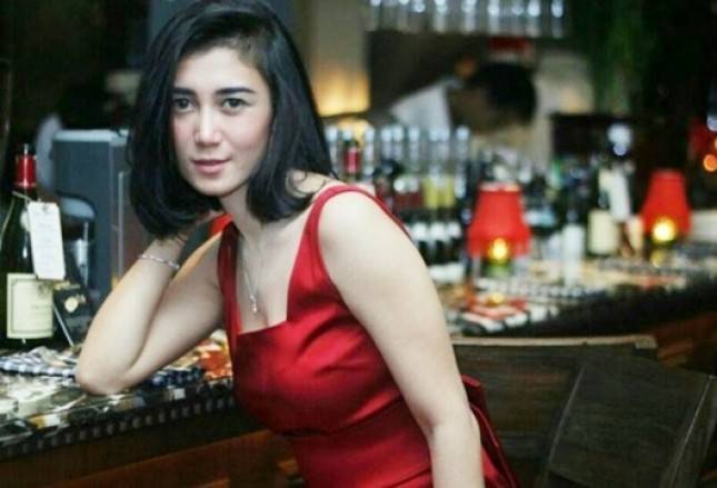 Nasdem Bantah Artis Livy Andriani Bersama AA Saat Ditangkap