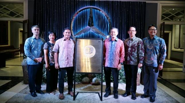 Empat Dealer Terbaik Raih Penghargaan Dalam Ajang Mercedes-Benz Commercial Vehicles Dealer of The Year 2018
