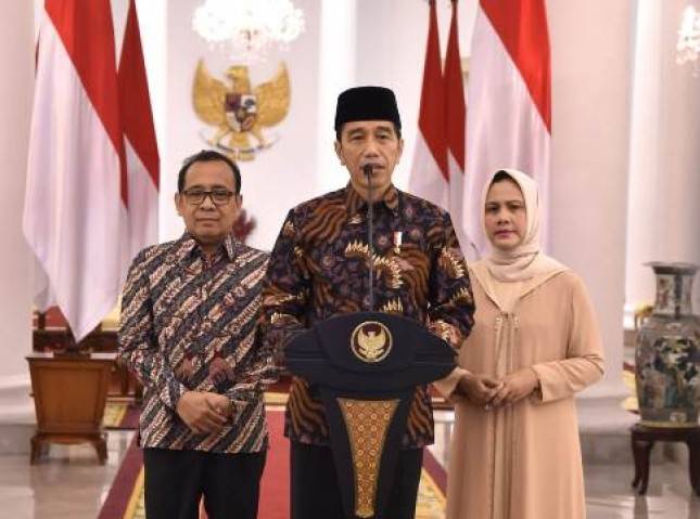 Malam Takbiran, Presiden Jokowi Bersama Keluarga di Bogor