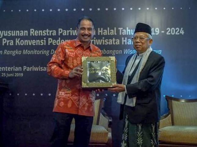Kemenpar Dukung Pertumbuhan Wisata Halal Indonesia