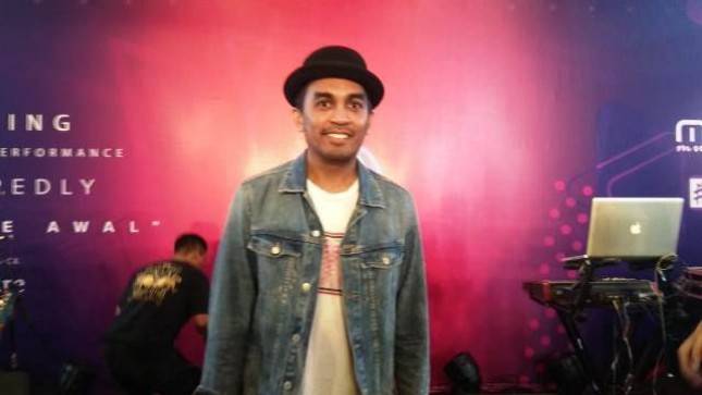 Single Glenn Fredly &lsquo;Kembali Ke Awal&rsquo; Jadi OST Film &lsquo;Twitvortiare&rsquo; 