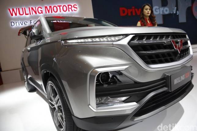 Terkesan Dengan Wuling Almaz 7-Seater, Ini Promo Menariknya