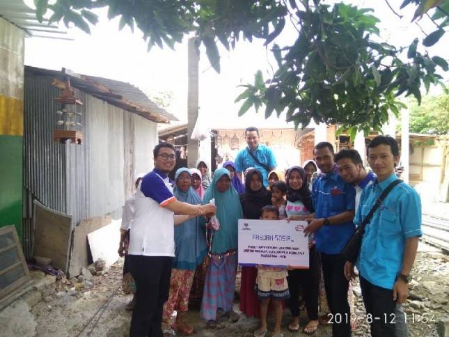 Idul Adha, BRIsyariah Berbagi Paket Gizi Kepada Warga di 6 Kota