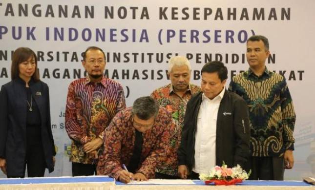 Pupuk Indonesia Teken Nota Kesepahaman dengan 20 Perguruan Tinggi