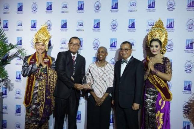 Bandara SAMS Sepinggan Terima Empat Penghargaan dan Akreditasi Pelayanan Pelanggan 