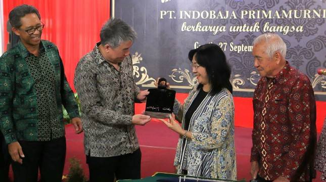 Kemenperin Tingkatkan Produktivitas dan Kualitas IKM Cangkul