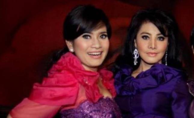 Ikke Nurjanah dan Cici Faramida Bersaing Rebut Ketum PAMMI