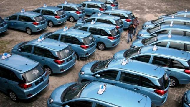 Blue Bird Perkuat Bisnis Angkutan Antar Kota dan Provinsi
