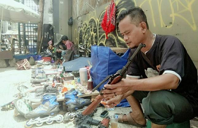 Tidak Takut Corona, Pedagang: Kalau Kerja Dari Rumah, Yang Mau Kasih Makan Siapa Bos? 