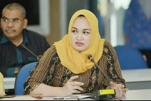 Penumpang Pesawat Wajib PCR, DPR Cantik Ini Geleng-geleng! Kok Aturannya Makin Ribet...