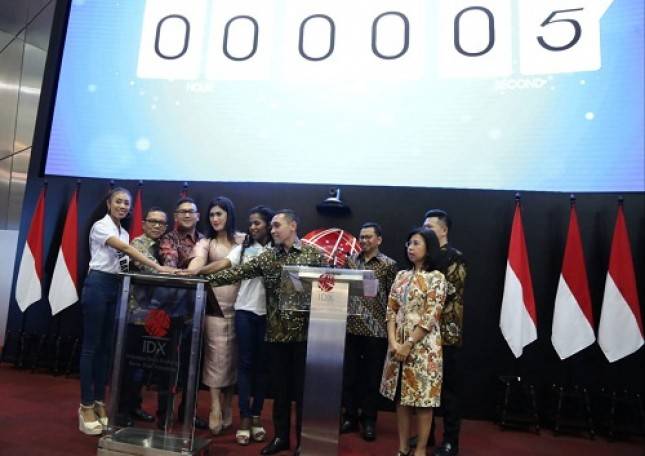Jurus Mustika Ratu Meramu Jamu Melawan  Virus Corona
