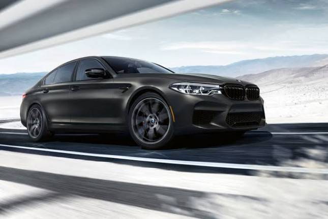Dibanderol Seharga Rp5,1 miliar, 350 Unit BMW M5 Edisi 35 Years Resmi Mengaspal