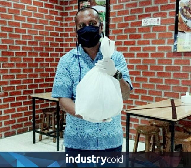 Pastikan Antaran Barang Aman, Direktur Blue Bird Amelia Nasution: Kami Bekali Pengemudi BirdKirim Masker dan Sarung Tangan