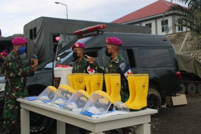Tingkatkan Kemampuan Penanggulangan Dampak Corona, Prajurit Marinir Dukung OMSP