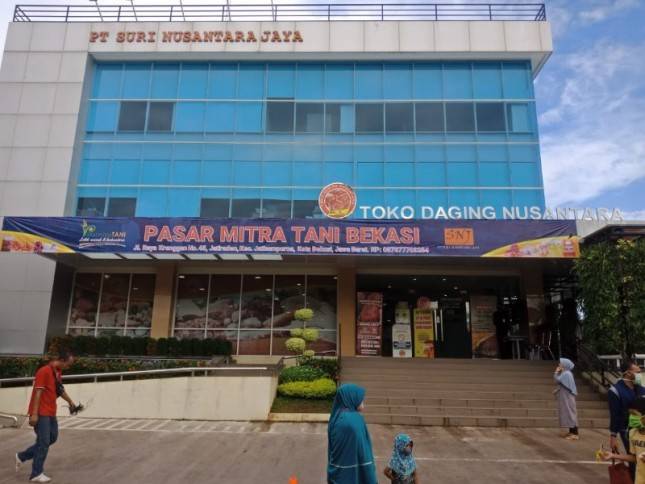 Di Bekasi, Pasar Mitra Tani Kementan Juga Diserbu Pembeli