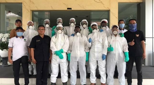 Putus Mata Rantai Covid-19, ASPPHAMI Semprot Disinfektan Rumah Ibadah Secara Serentak