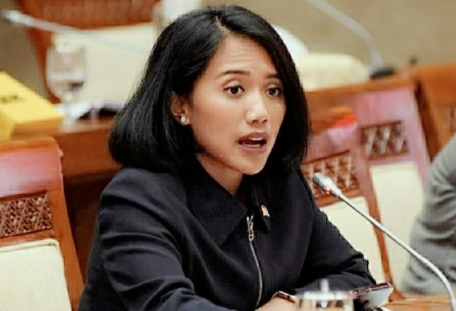 DPR Cantik Ini Desak Pemerintah Libatkan Perempuan Dalam Strategi Pemulihan Ekonomi Nasional