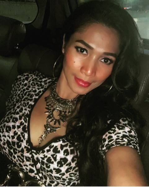 Selama Bulan Puasa Anne Cotto Dance Bersama Keluarga di Rumah