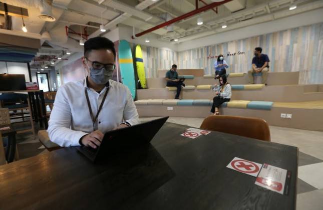 Bank DBS Indonesia Ciptakan Lingkungan Kerja Aman dan Nyaman di Tengah Pandemic