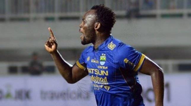 Essien Sukses Bikin Persib 'Mengaung' di Bandung