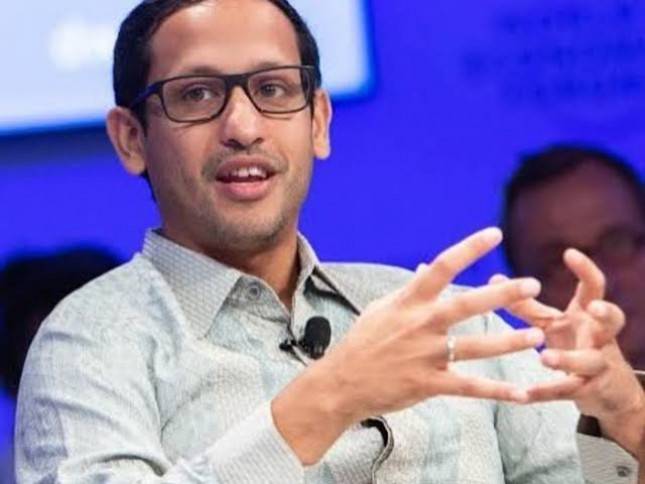 Asiik! Tahun Depan, Nadiem Bakal Kecipratan Anggaran Besar dari Jokowi