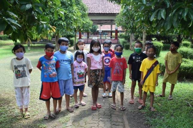 Tantangan  Kehidupan Anak-Anak Tanpa Orang Tua Dampak Buruk Pandemi Covid-19